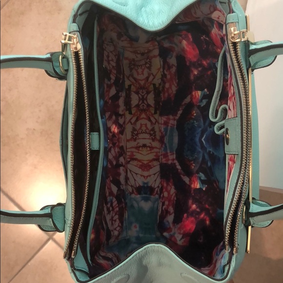 Purse - Picture 6 of 8